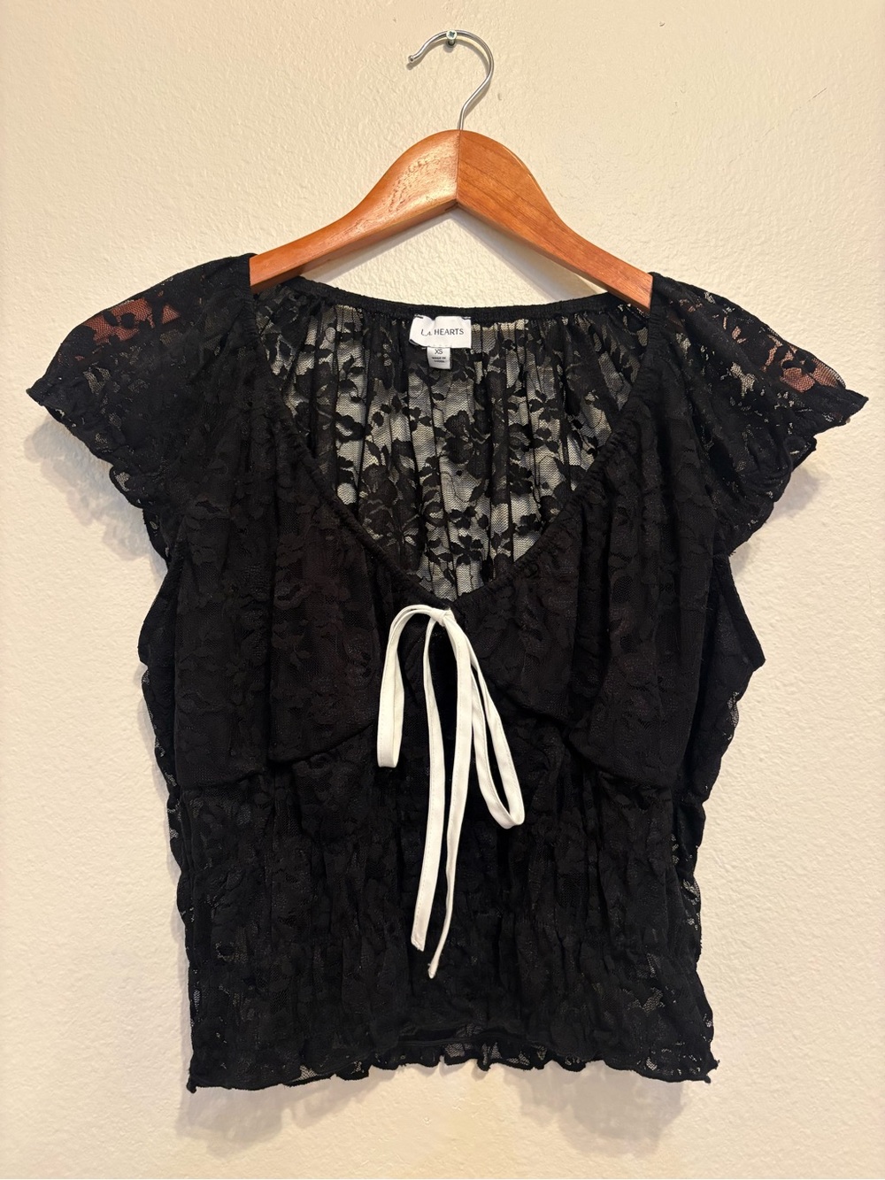 LA Hearts Black Lace Tie-Front Cap Sleeve Crop Top / Size XS